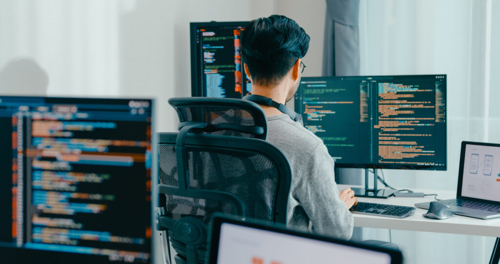 IT・業務改善を専任で担う人材がいない企業